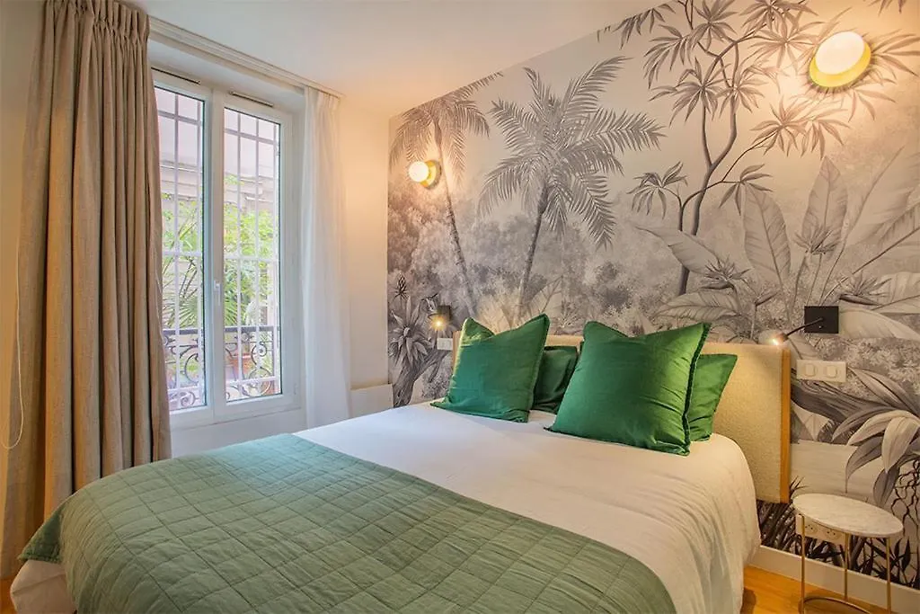 Appartement Montmartre Rochechouart - 1 Bed Parijs