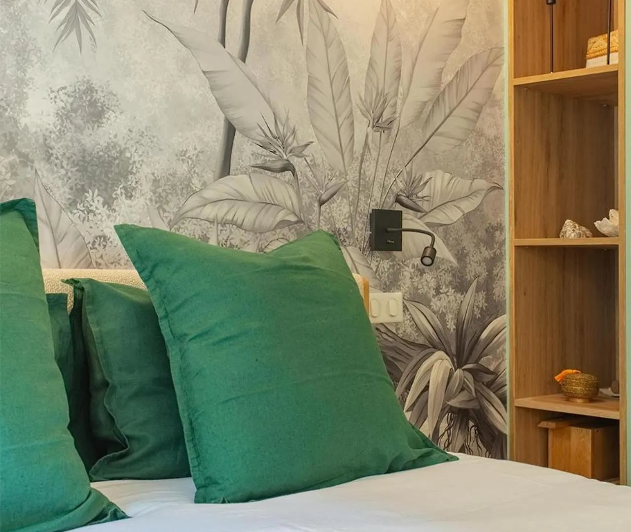 Montmartre Rochechouart - 1 Bed Apartament